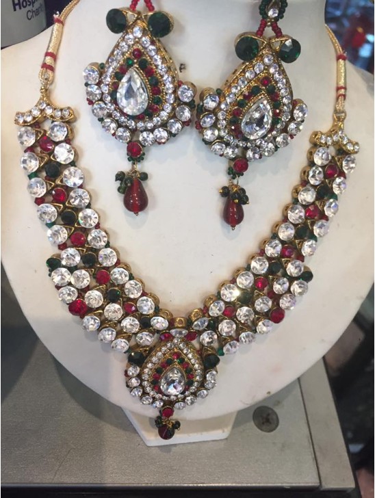 INDIAN WEDDING BRIDAL DIAMONTE NECKLACE AND EARRING SET