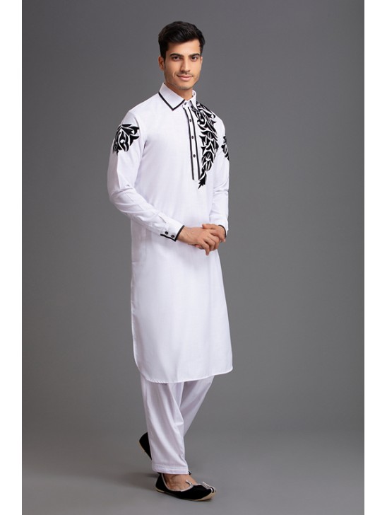 WHITE COMFORTABLE AND STYLISH PAKISTANI EID KURTA SALWAR WHITE COMFORTABLE AND STYLISH PAKISTANI EID KURTA SALWAR