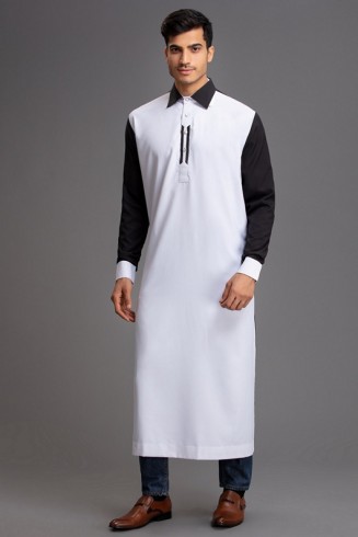 COMFORTABLE BLACK AND WHITE MEN'S JUBBA