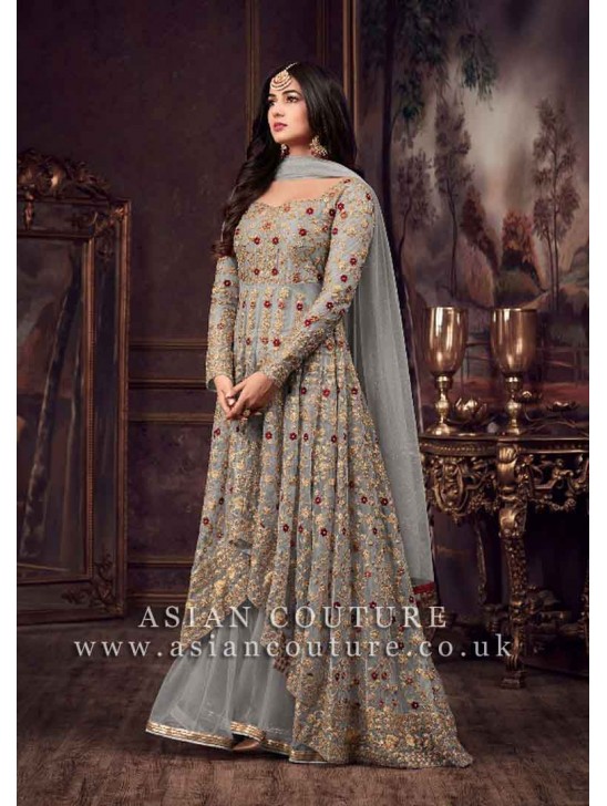 STUNNING INDIAN DESIGNER GREY LEHENGA GOWN STUNNING INDIAN DESIGNER GREY LEHENGA GOWN