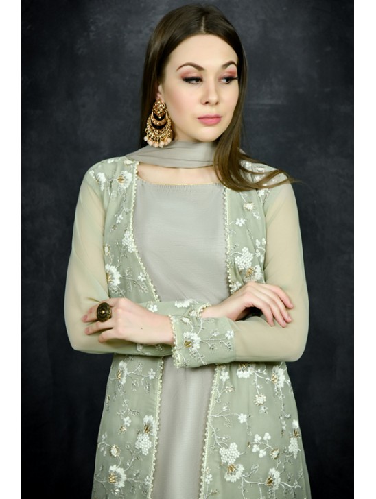Ready To Wear Printed jacket & Trouser Suit Set Ready To Wear Printed jacket & Trouser Suit Set